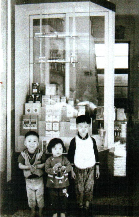 四海工業原料行–屏東夜市